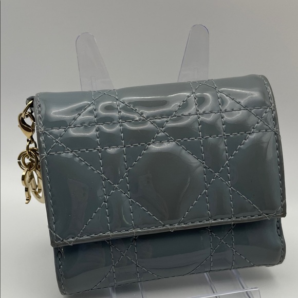 Dior Gray/Blue Quilted Women's Patent Compact Wallet - Picture 1 of 16